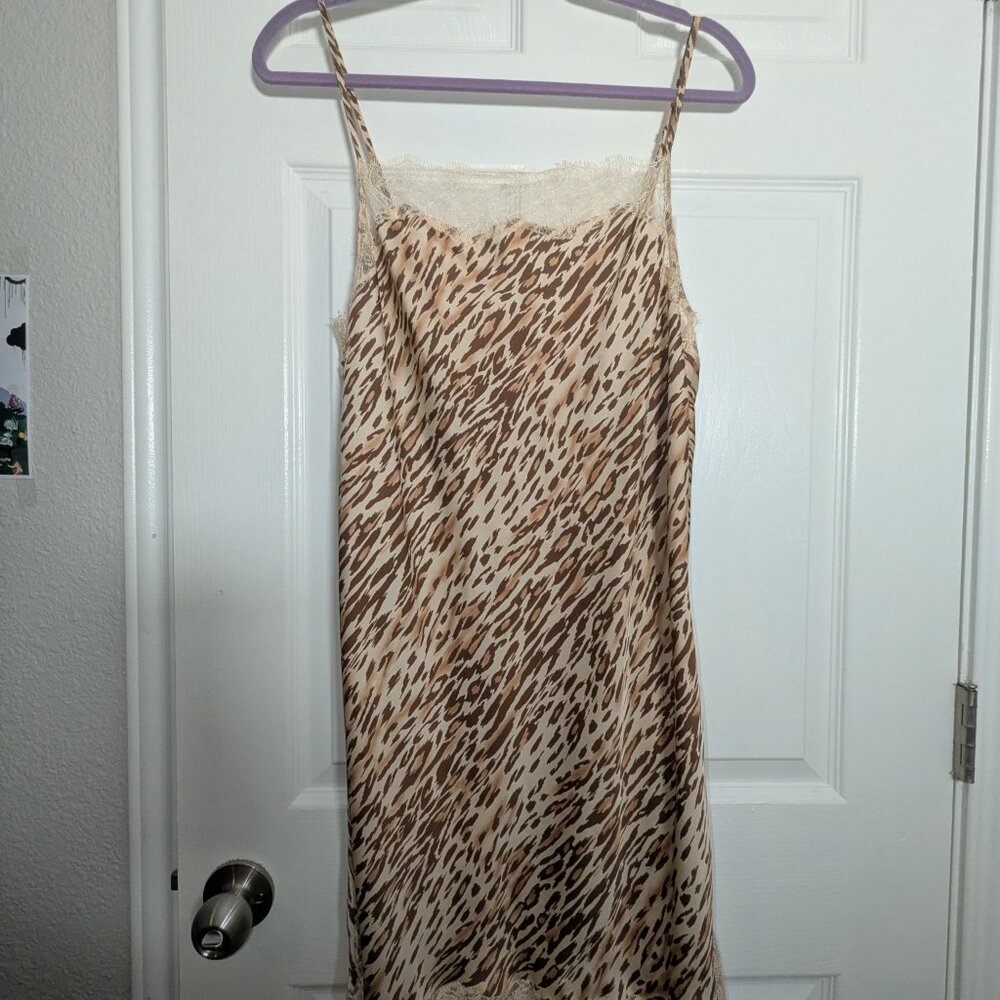 Victoria's Secret Cheetah Print Slip - SZ XL